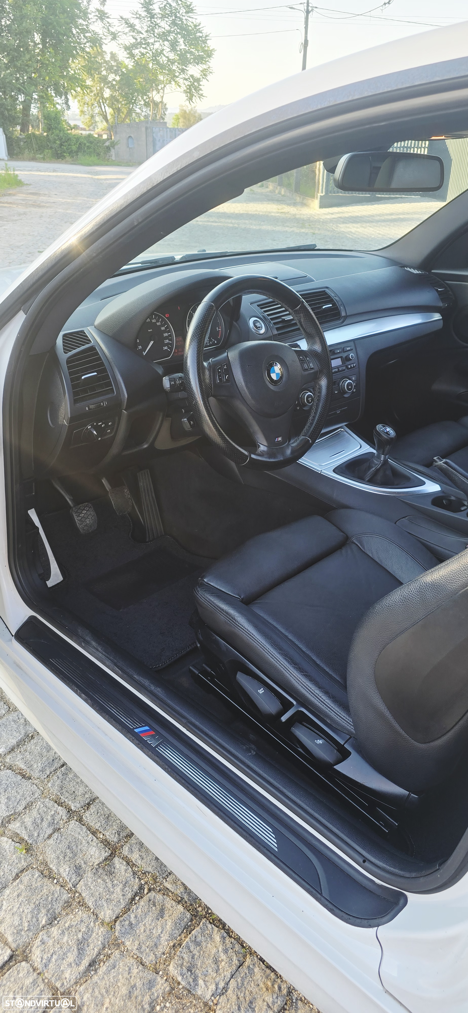 BMW 118 d Pack M - 8