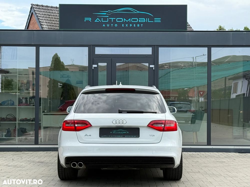 Audi A4 Avant 2.0 TDI DPF clean multitronic S line Sportpaket - 8