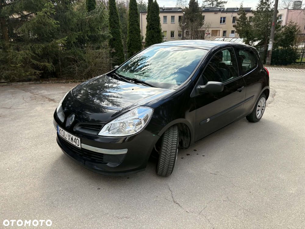 Renault Clio 1.2 16V Dynamique - 1