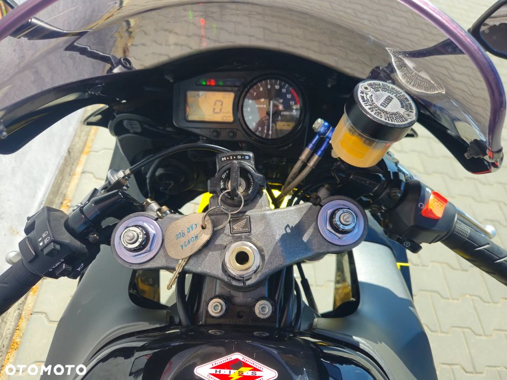 Honda CBR - 4