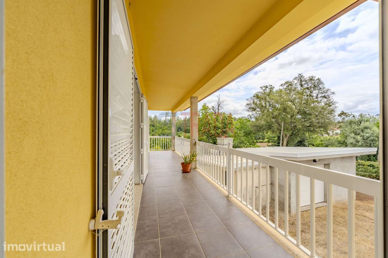Moradia T4 Individual com 2.000 m² de Terreno – Parada de Gatim - Grande imagem: 5/33