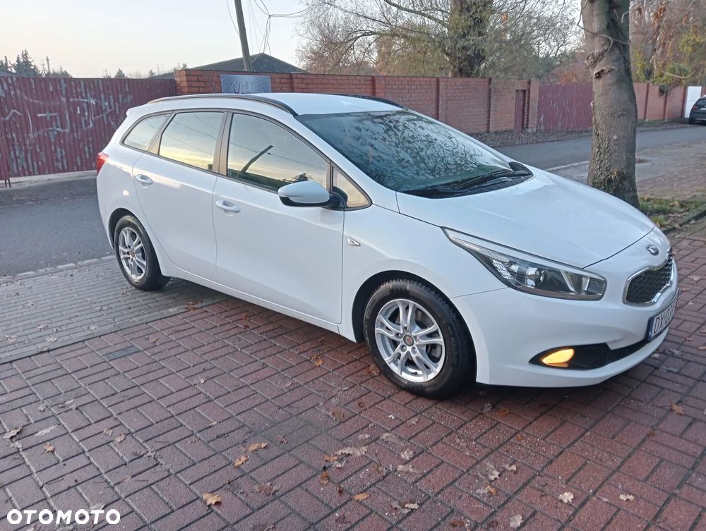 Kia Ceed 1.6 CRDi M - 8