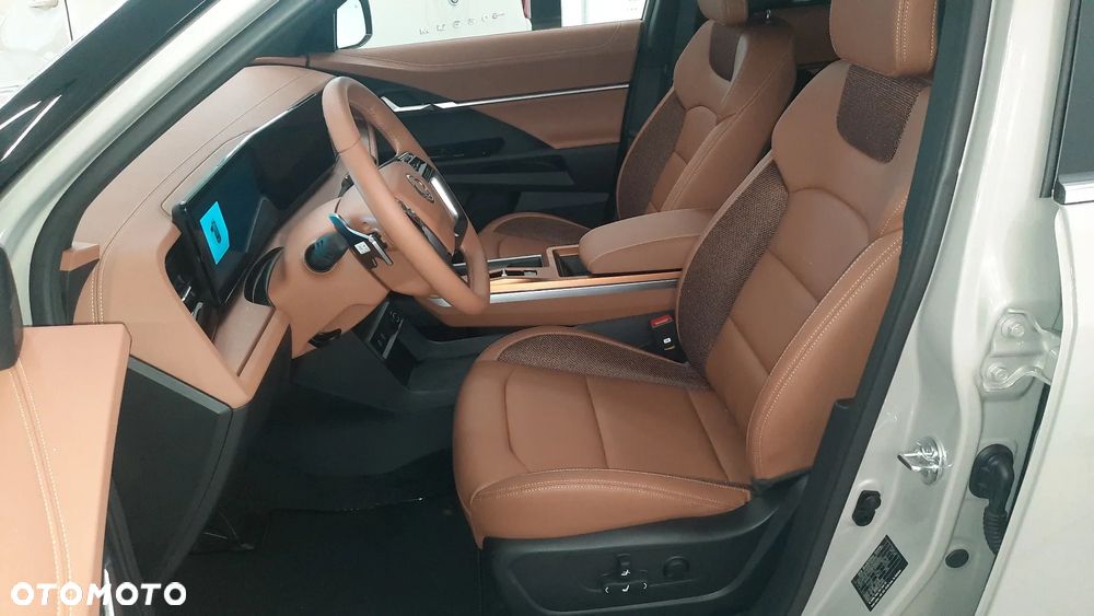 SsangYong/KGM Torres - 11