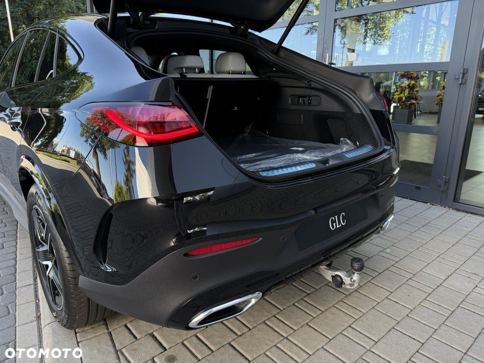 Mercedes-Benz GLC - 9