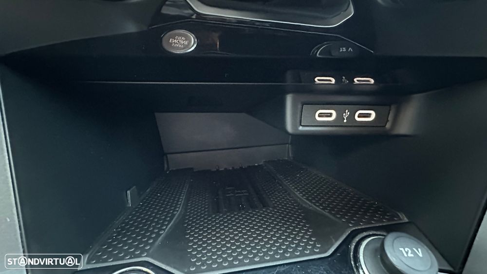 VW T-Roc 1.0 TSI Urban - 23