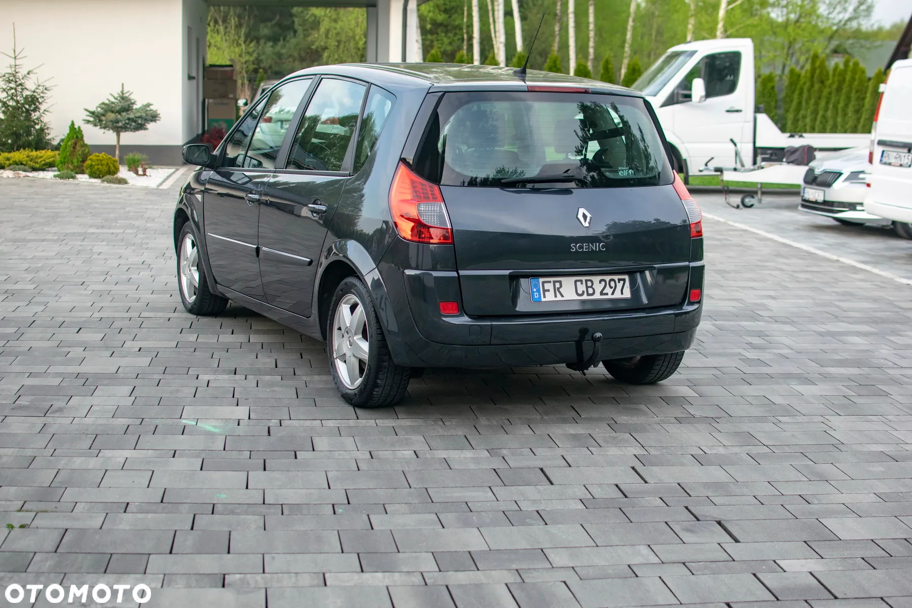 Renault Scenic - 11
