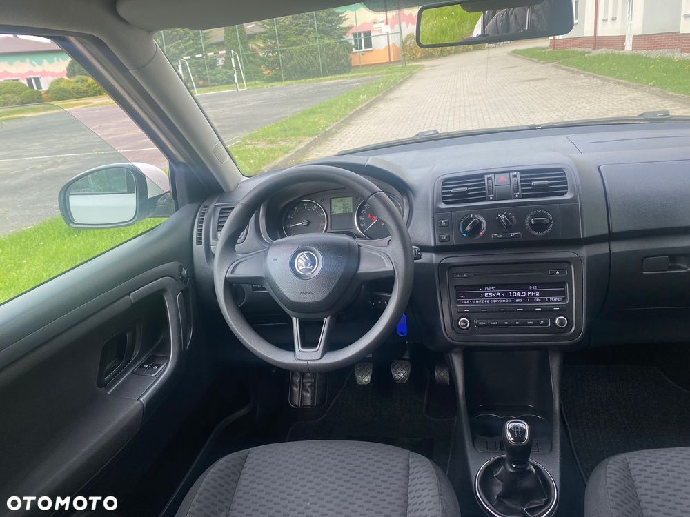 Skoda Fabia 1.2 TSI FAMILY Green tec - 17