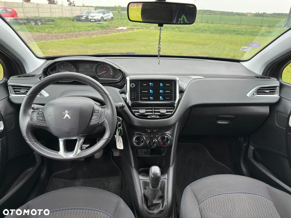 Peugeot 208 PureTech 82 Start & Stop Style - 20