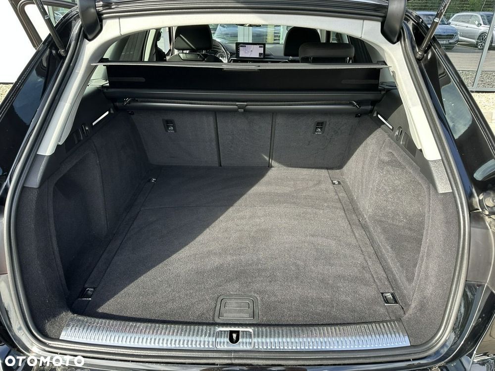 Audi A4 Avant 35 TDI mHEV S tronic - 37