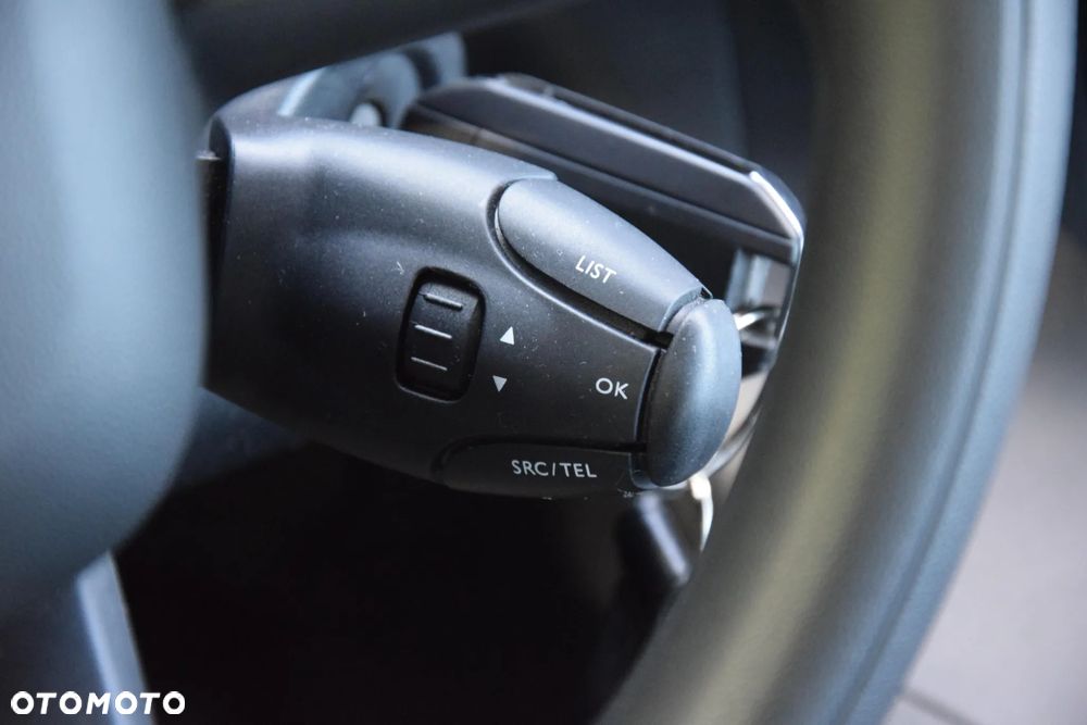 Toyota Proace City Verso 1.2 D-4T Business - 15