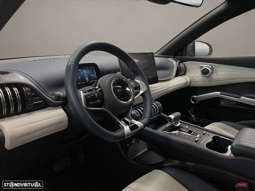 BYD Atto 3 - 10