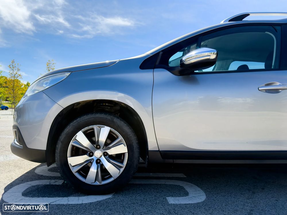 Peugeot 2008 2014 photo 3
