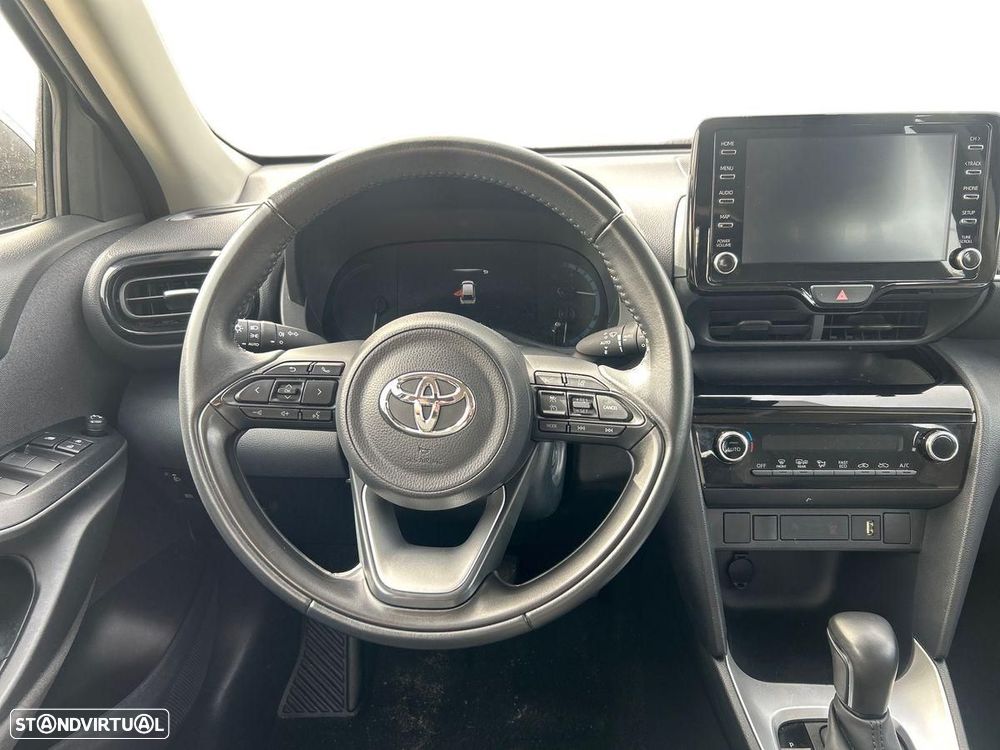 Toyota Yaris Cross 1.5 HDF Comfort Plus - 9