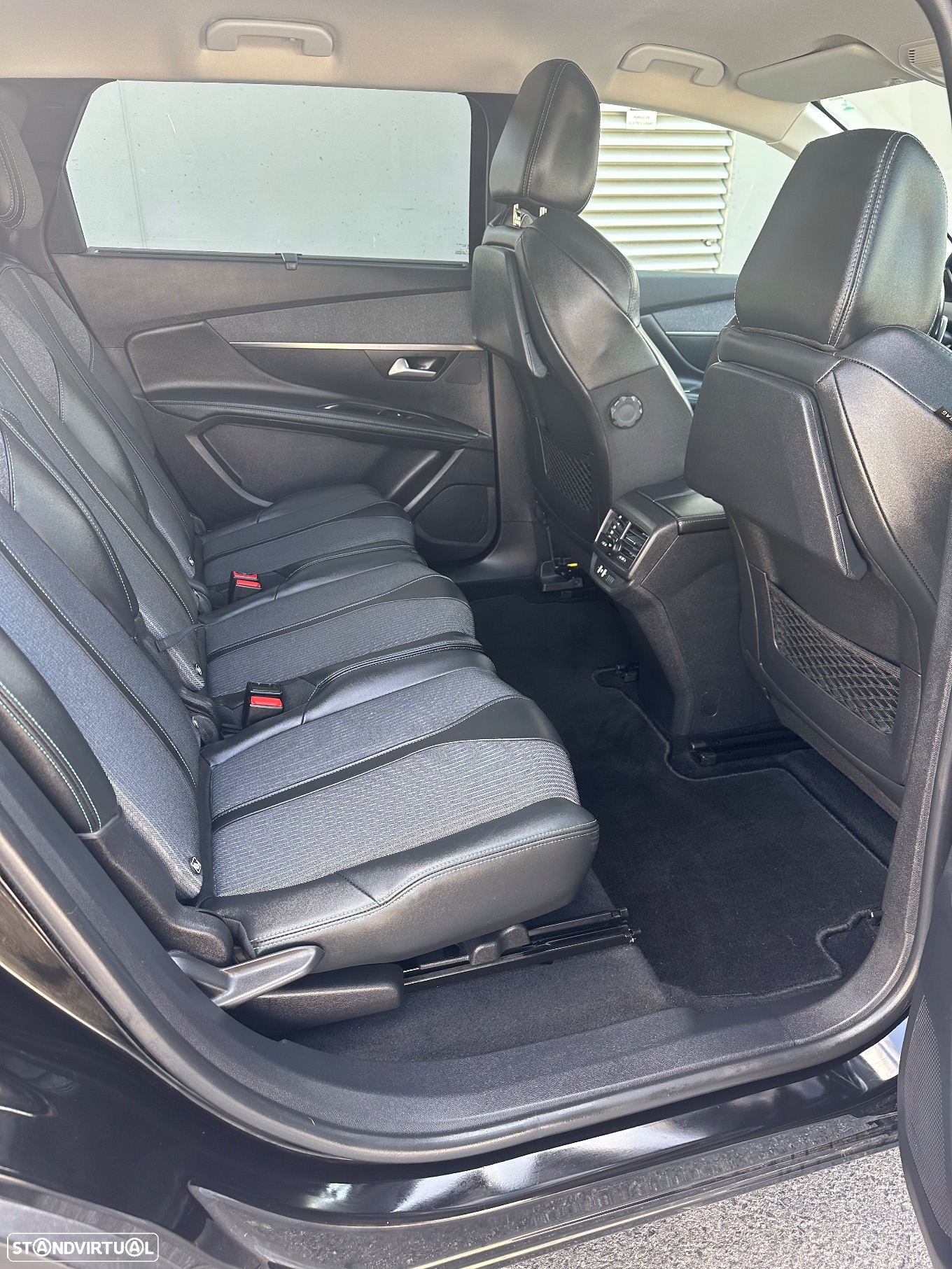 Peugeot 5008 1.5 BlueHDi Allure Pack EAT8 - 10