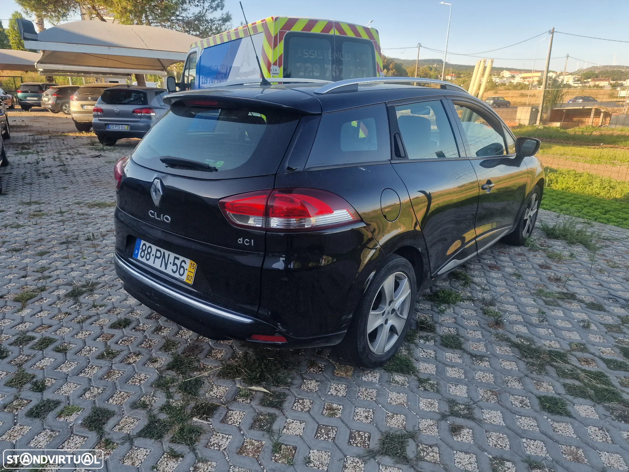 Renault Clio Sport Tourer 1.5 dCi Dynamique S - 6