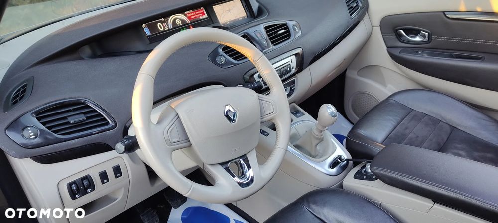 Renault Grand Scenic Energy dCi 130 Start & Stop Euro 6 Luxe - 21