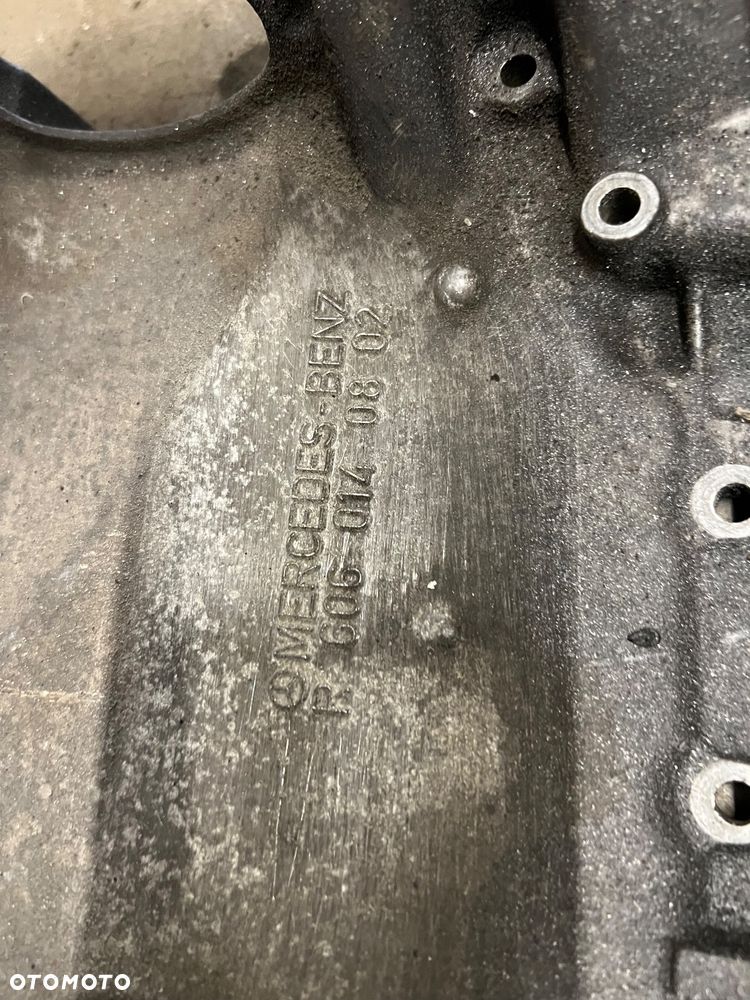 Miska olejowa Mercedes 3.0td po naprawie - 3