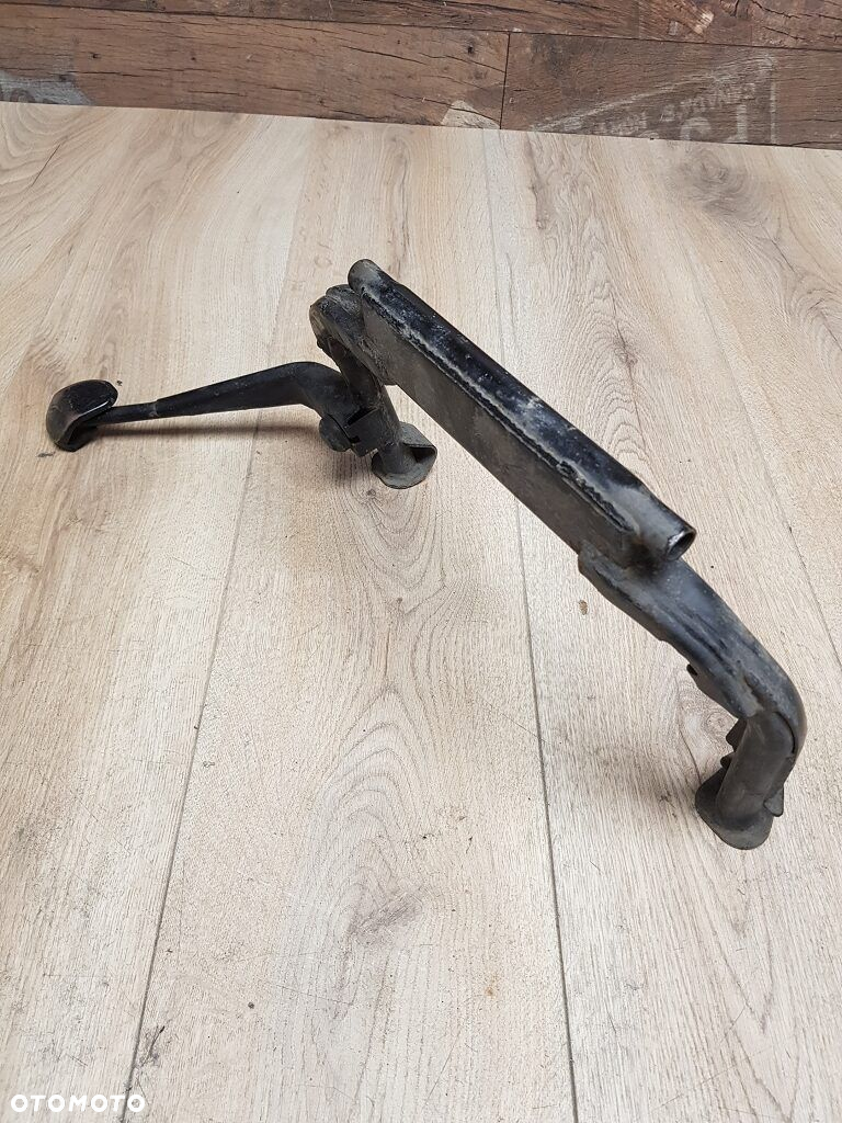 Stopka centralna Sym GTS 250 - 5