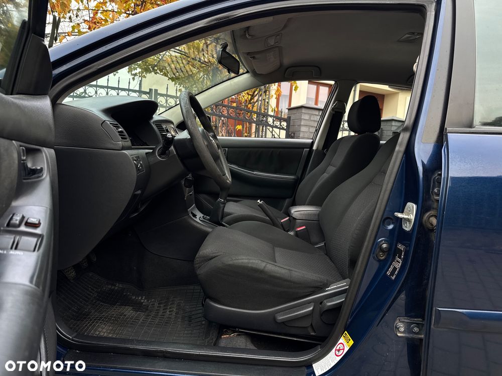 Toyota Corolla 1.4 VVT-i Terra Polaris - 8