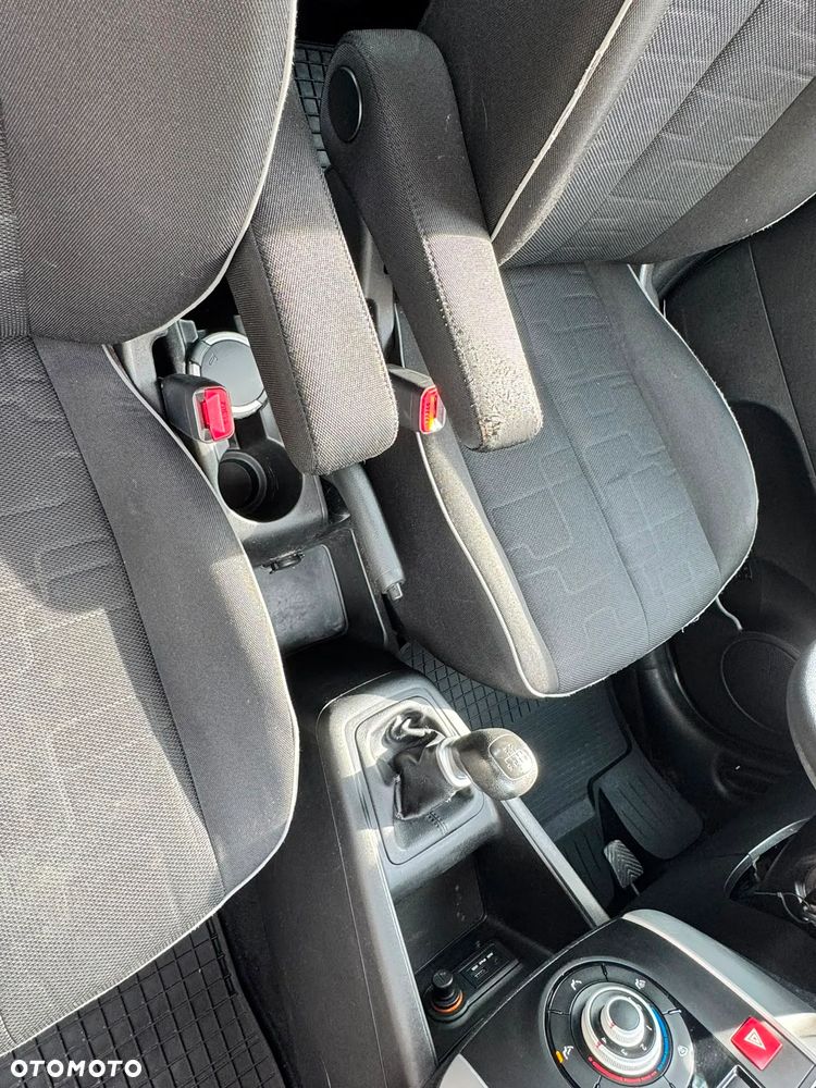 Kia Venga 1.4 M - 28