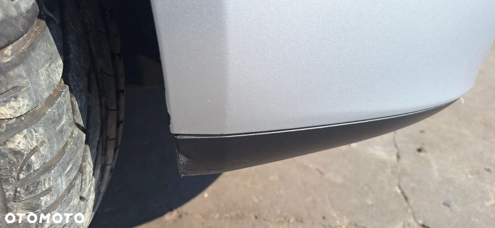 VW Polo 9N Lift 05- Zderzak Przód Przedni Kod Lakieru LA7W - 7
