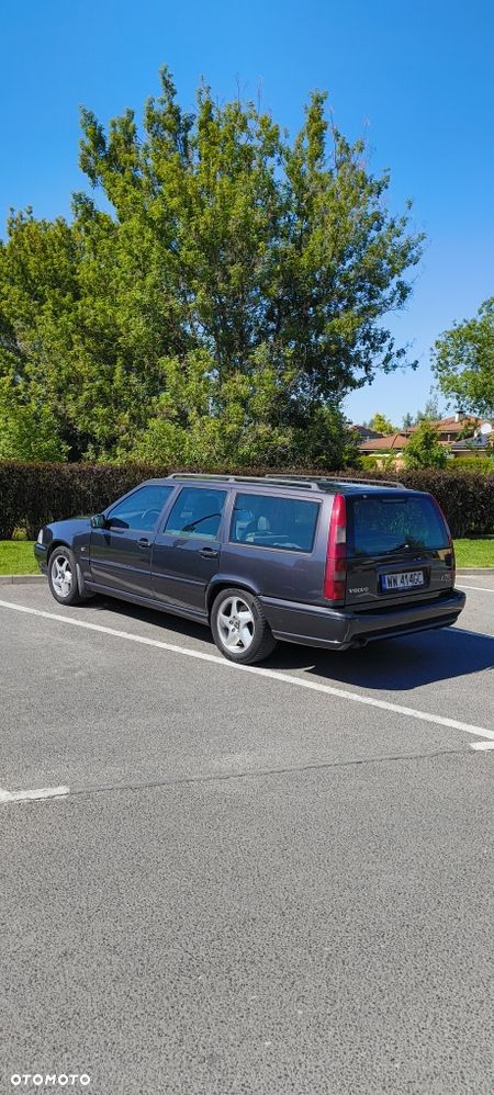 Volvo V70 - 1