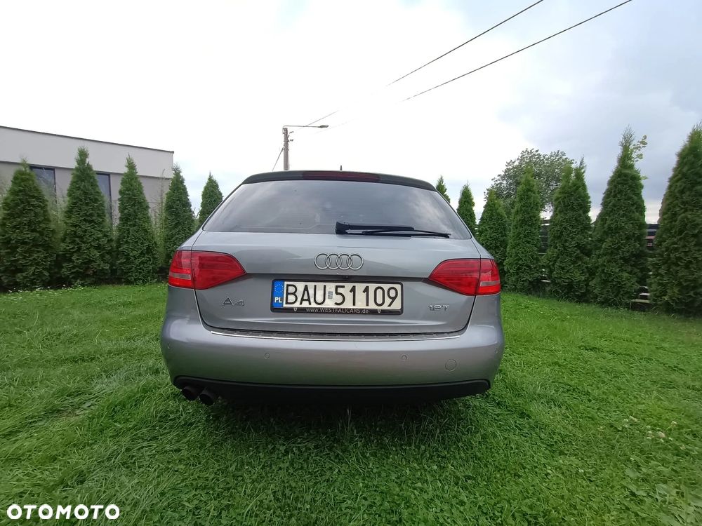 Audi A4 Avant - 5
