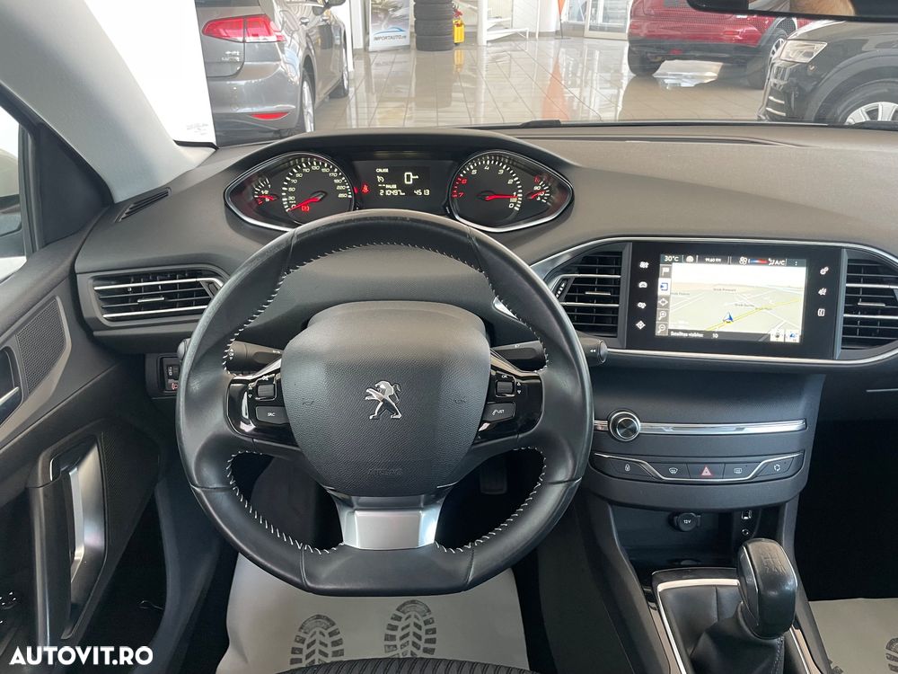 Peugeot 308 1.2 VTi Active - 9