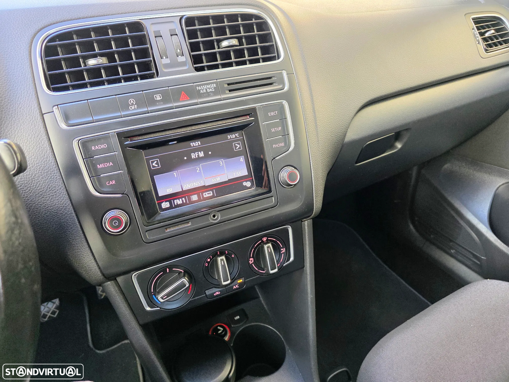 VW Polo 1.0 Confortline - 28