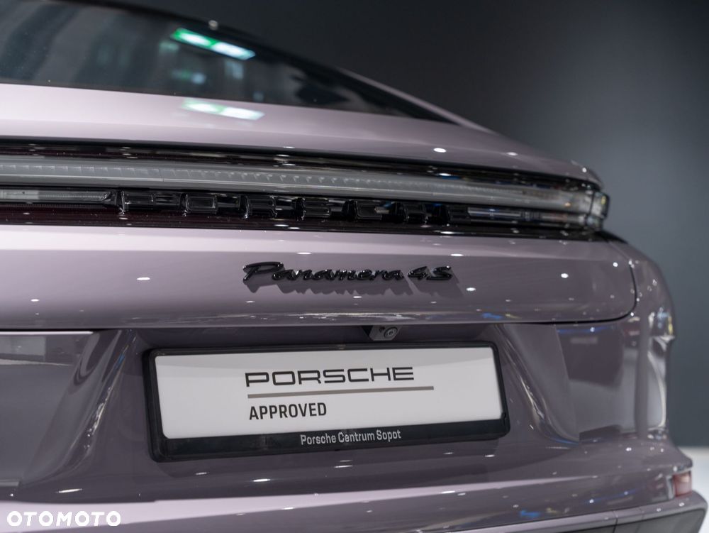 Porsche Panamera 4S E-Hybrid - 17