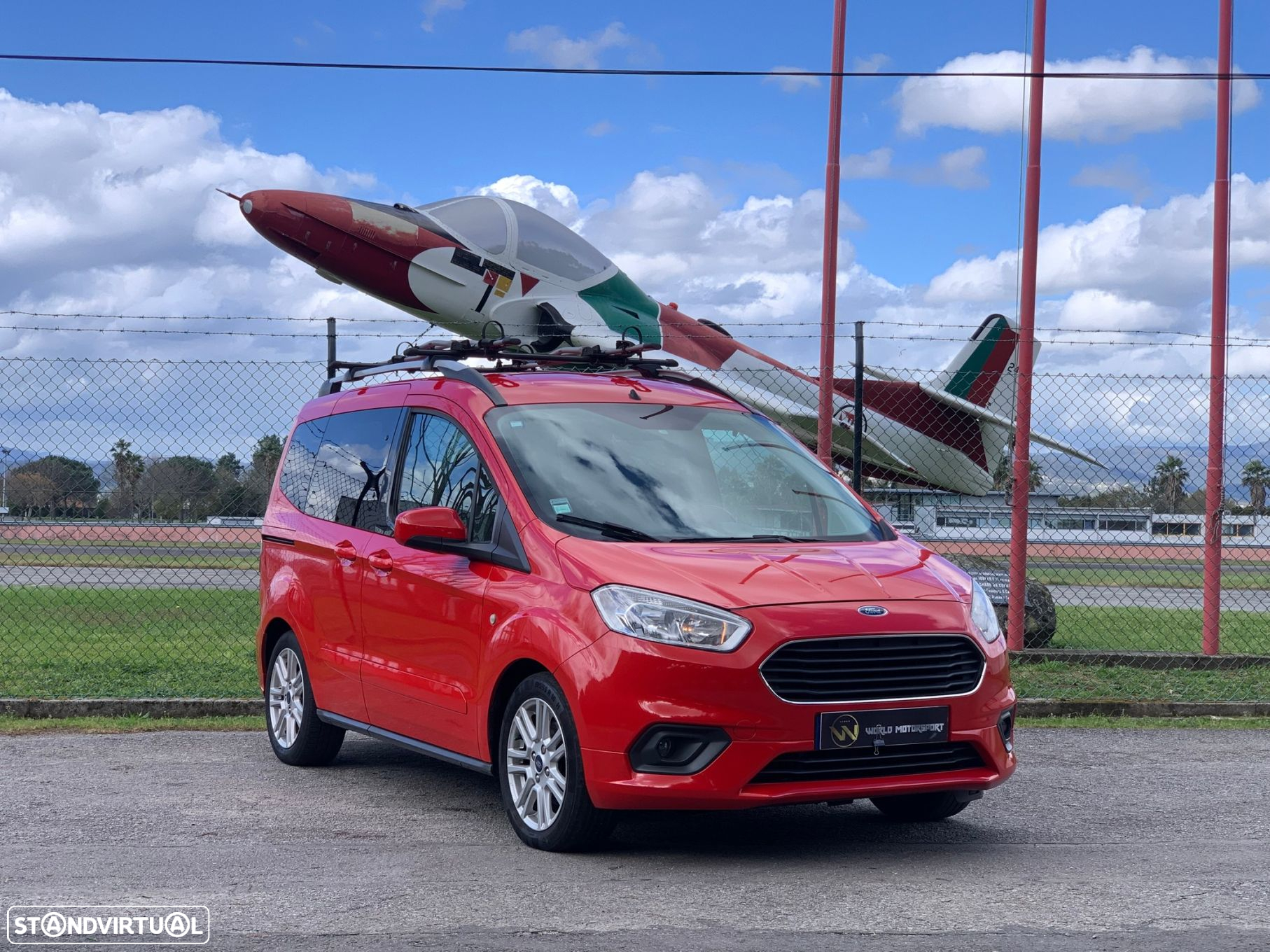Ford Tourneo Connect 1.0i EcoBoost Titanium - 6