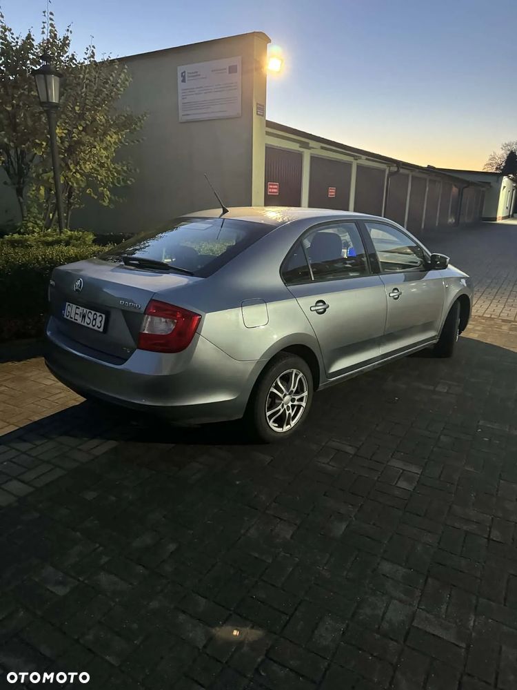 Skoda RAPID 1.2 TSI Active - 3