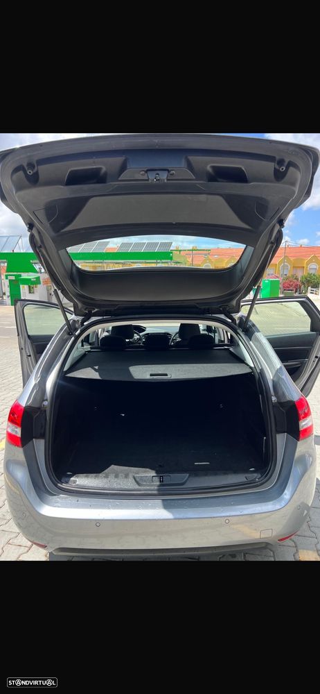 Peugeot 308 SW 1.5 BlueHDi Allure Pack EAT8 - 8