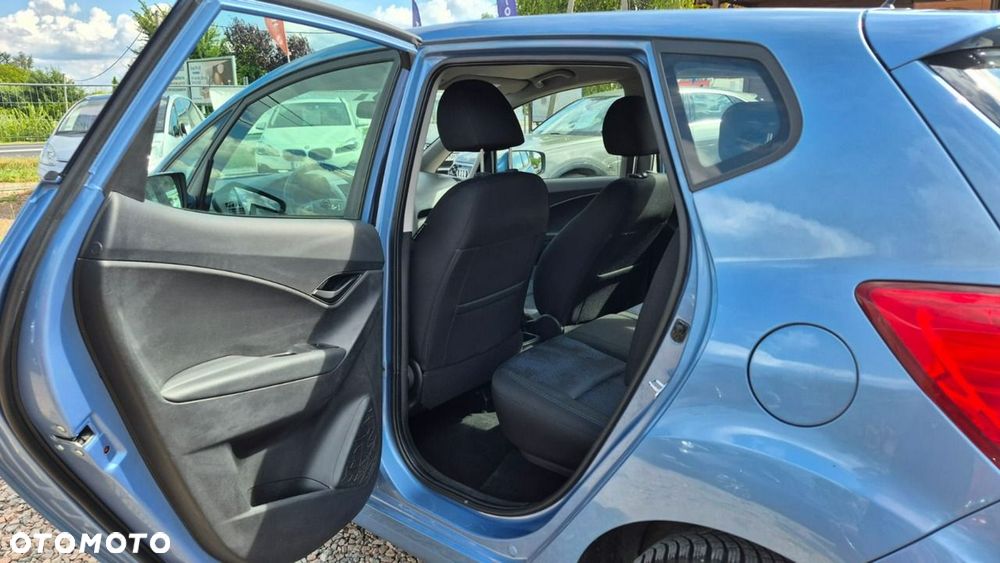 Hyundai ix20 - 9