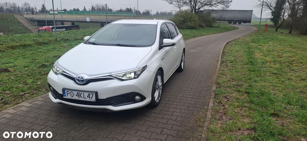 Toyota Auris - 8