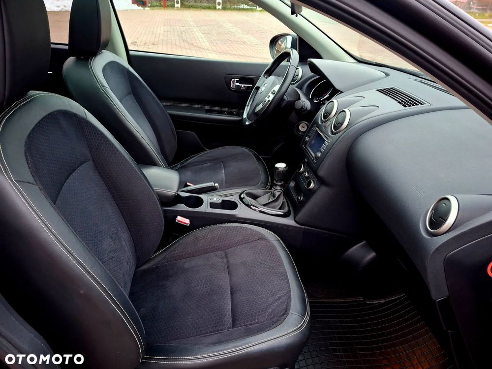 Nissan Qashqai 2.0 360 - 24