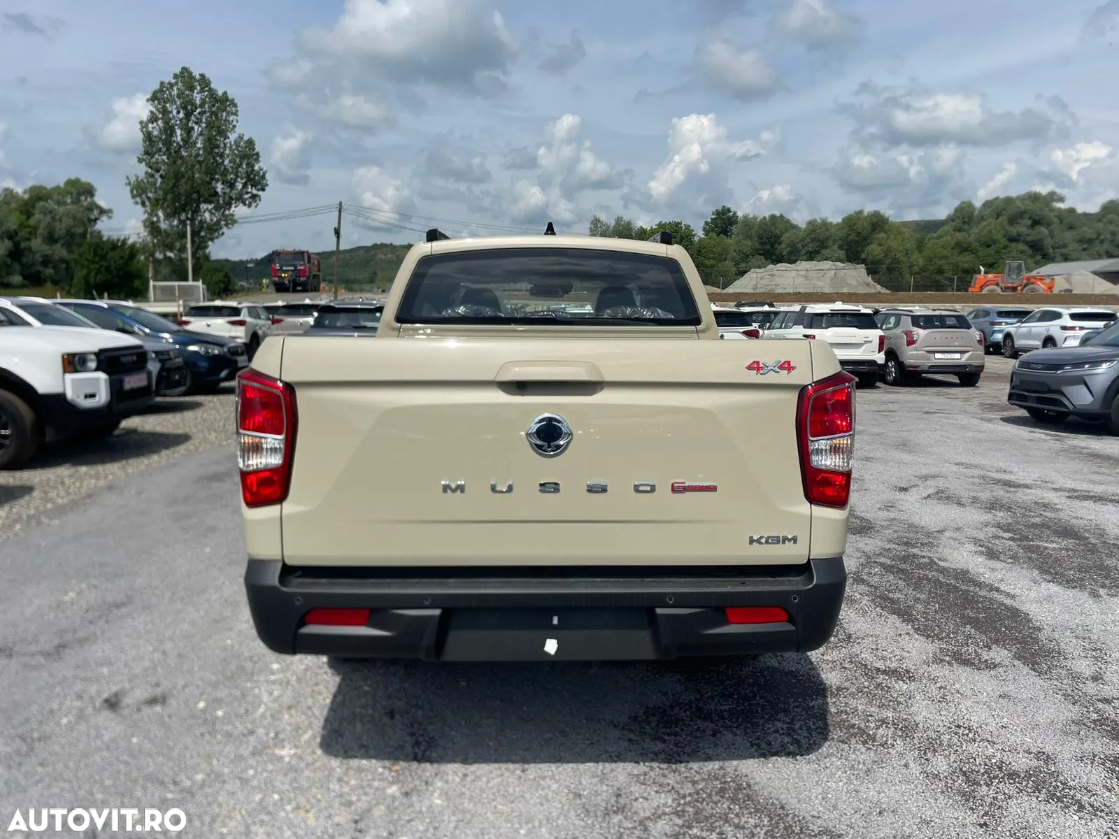 SsangYong MUSSO Grand 2.2 e-XDI 6AT Black Edition - 8
