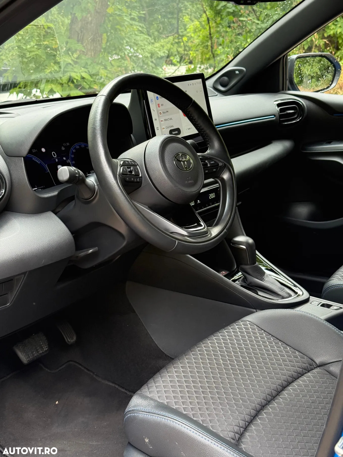Toyota Yaris 1.5 130 CP HEV Premiere Edition - 19