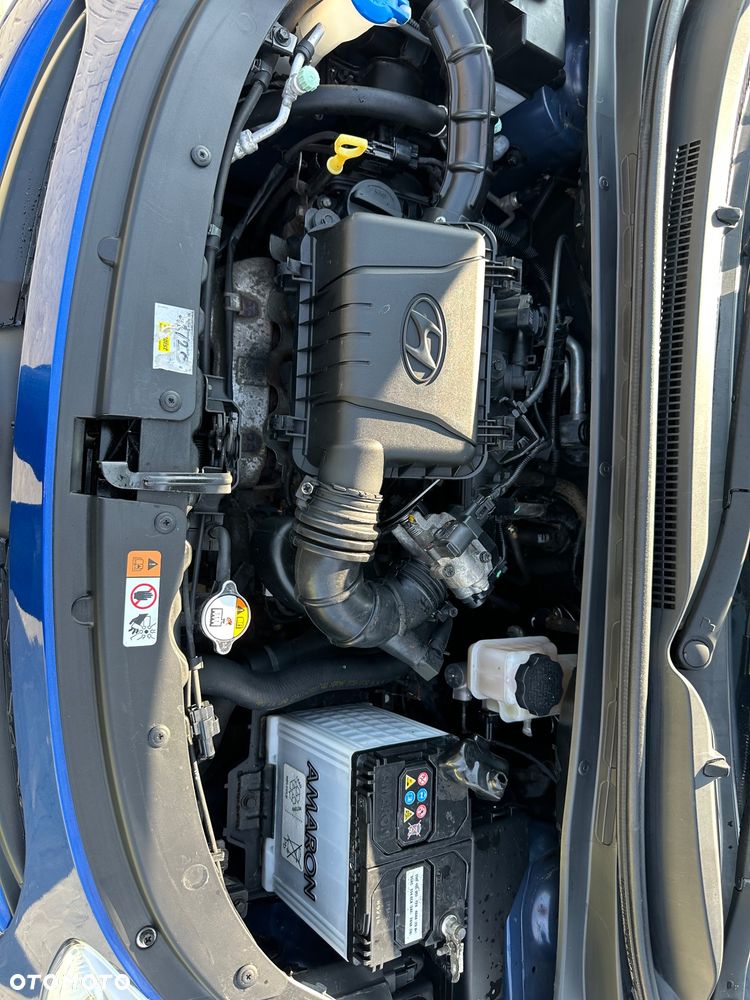 Hyundai i10 1.1 Premium - 20