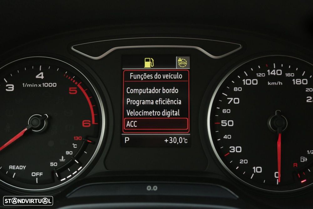 Audi Q2 30 TDI S line S tronic - 42