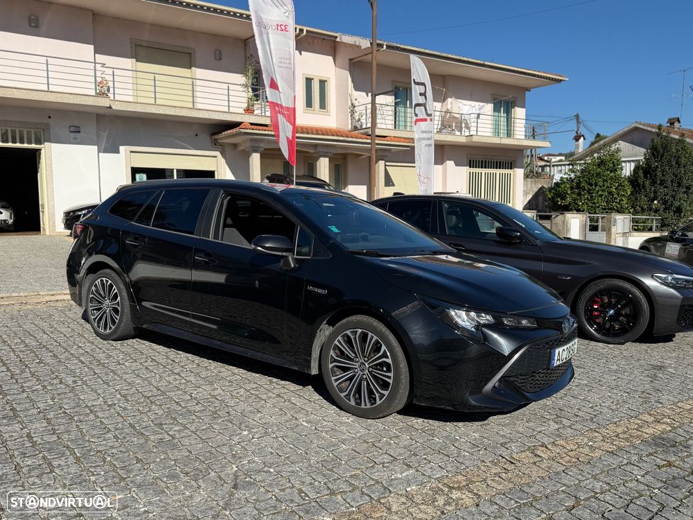 Toyota Corolla Touring Sports 1.8 Hybrid Comfort+P.Sport - 2