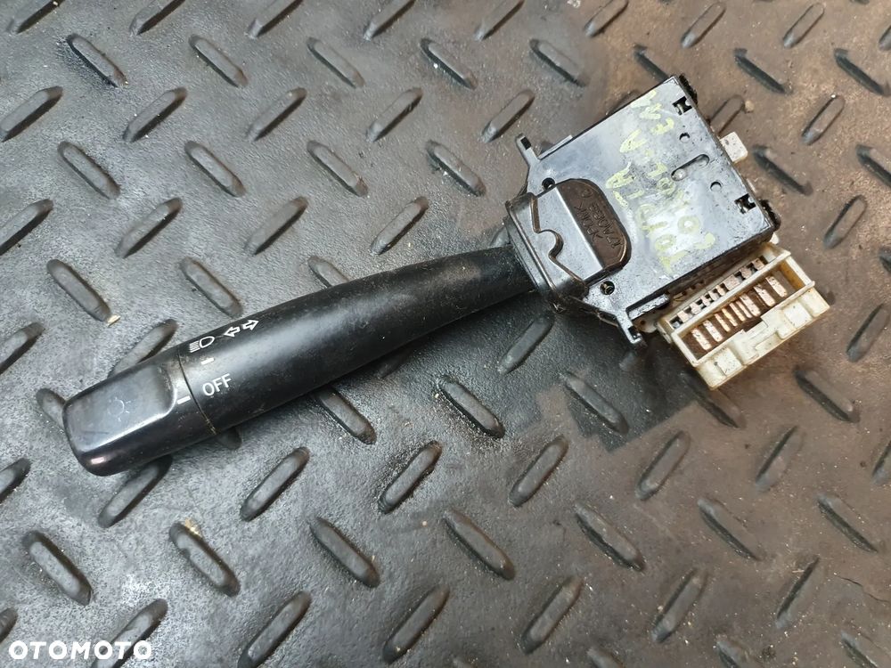 PRZEŁĄCZNIK ZESPOLONY TOYOTA COROLLA E11 - 4