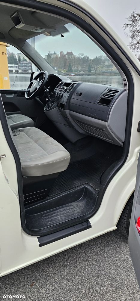Volkswagen Transporter L2H1 - 17