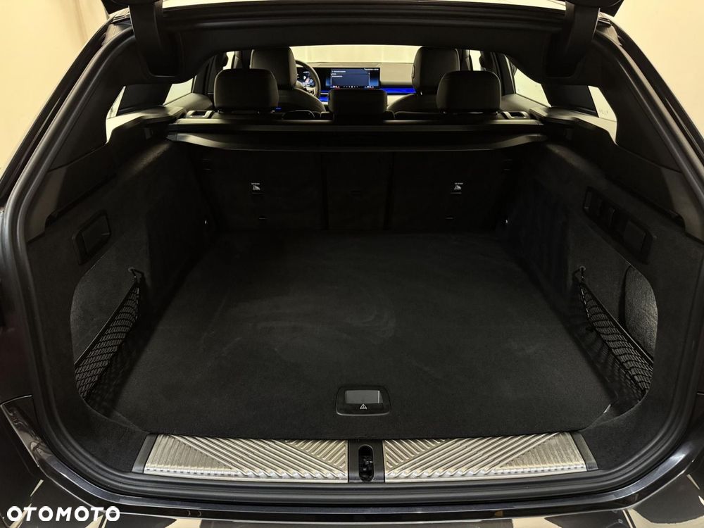 BMW Seria 5 - 34