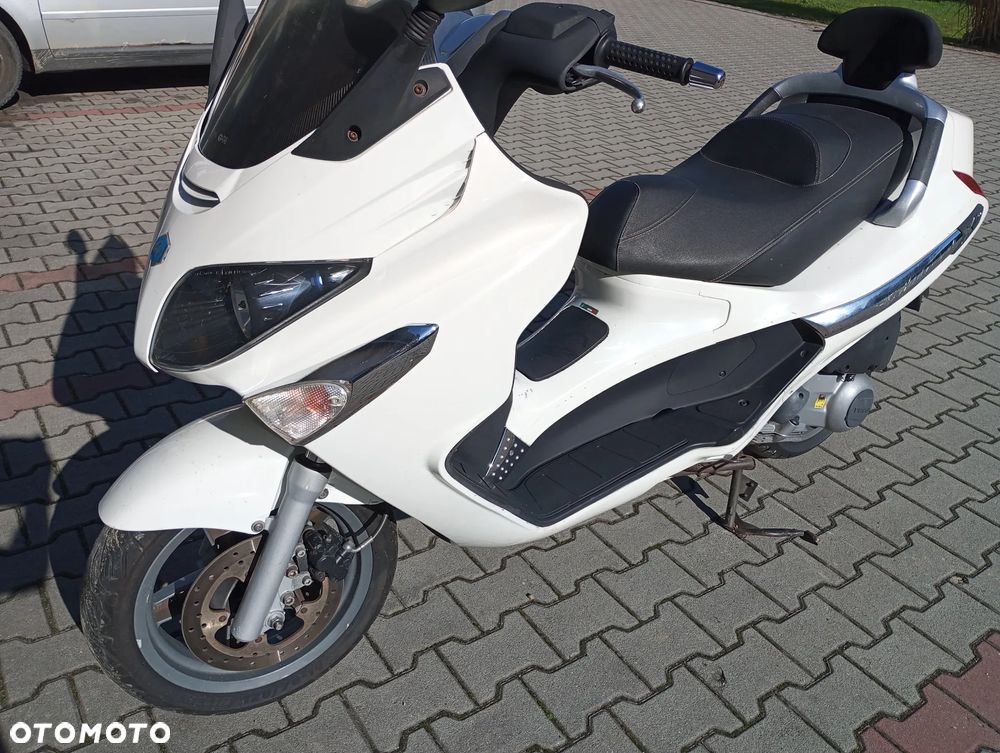 Yamaha NMAX - 12