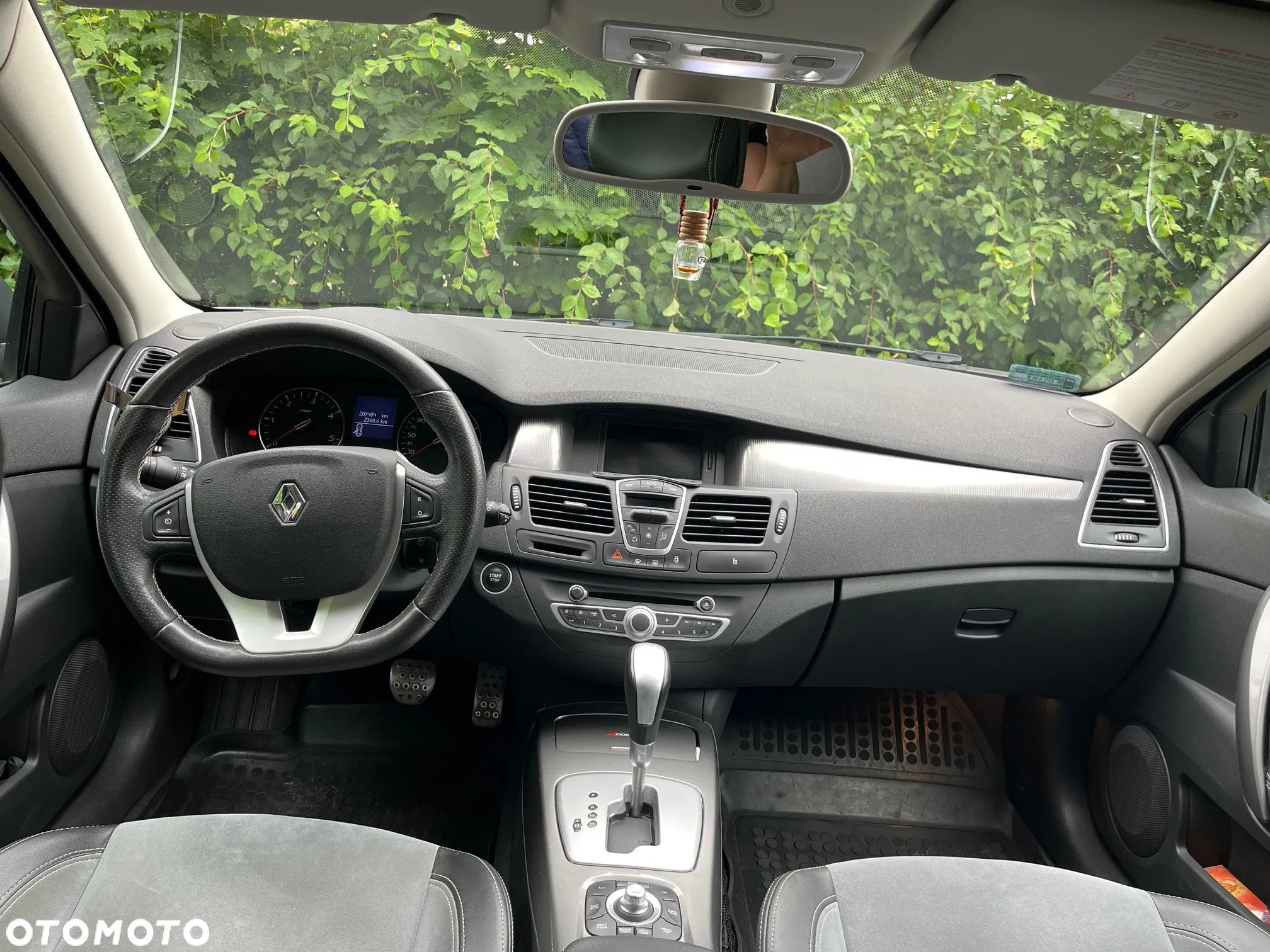 Renault Laguna Grandtour dCi 175 FAP Initiale - 23