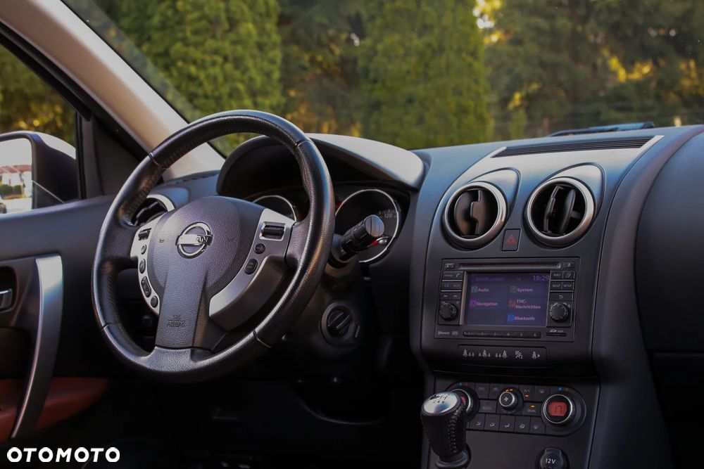 Nissan Qashqai+2 2.0 4x4 tekna - 34