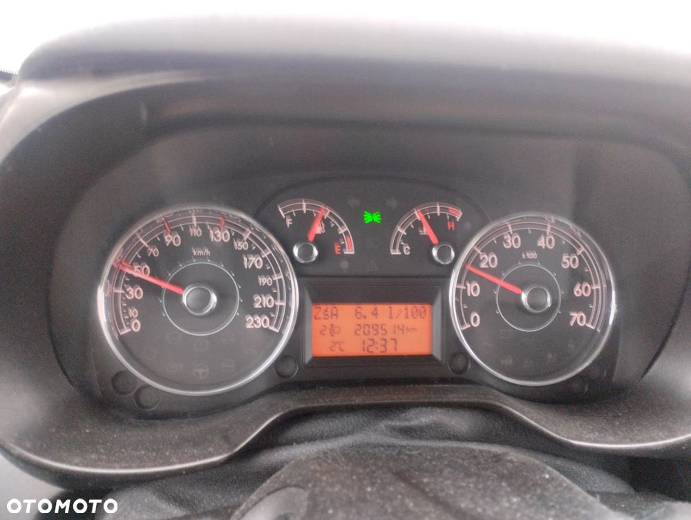 Fiat Grande Punto 1.4 8V Dynamic - 5