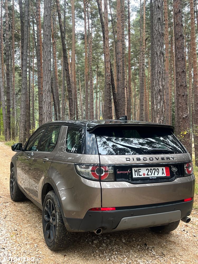 Land Rover Discovery Sport - 9
