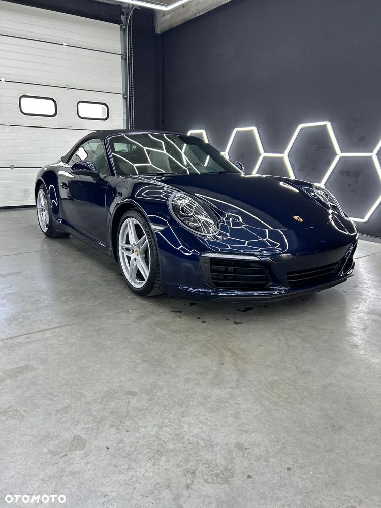 Porsche 911 Carrera PDK - 1